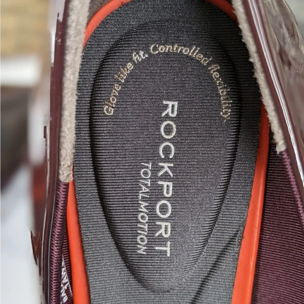 Rockport Total Motion 75mm Wine Burgundy Patent Pointed Toe Pump Heel